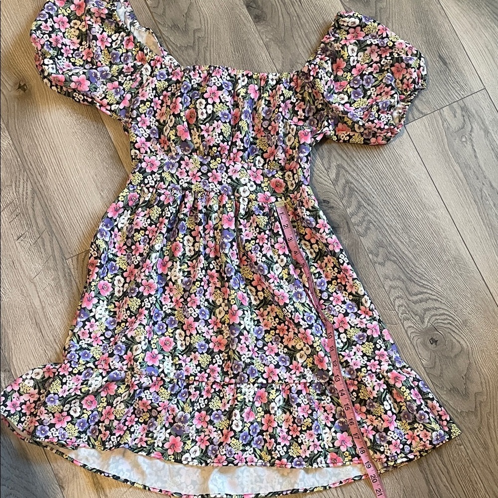 Velvet Torch Floral Puff Sleeve Mini Dress - Picture 6 of 11